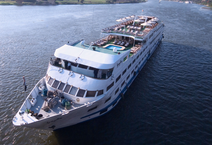 Salacia cruise