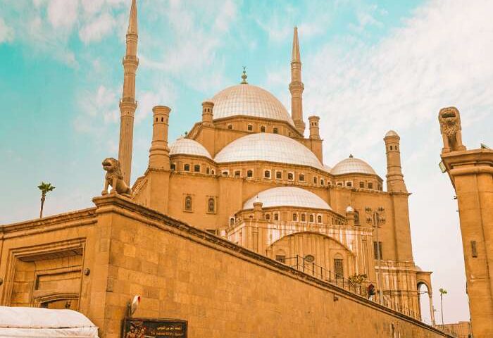 Muhammad Ali Mosque... 700x500