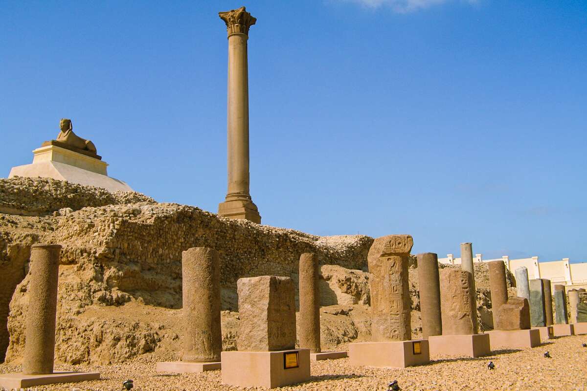 Day Trip To Alexandria From Port Said Pompeii pillar at alexandria